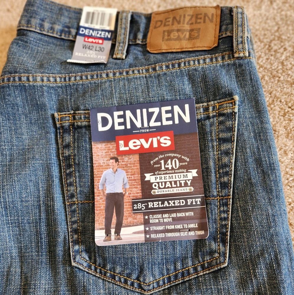 Levi's Blue Relaxed Denim Jeans with Vintage Look